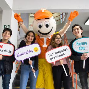 Campaña “Ser mejores personas” en Trilce Salaverry